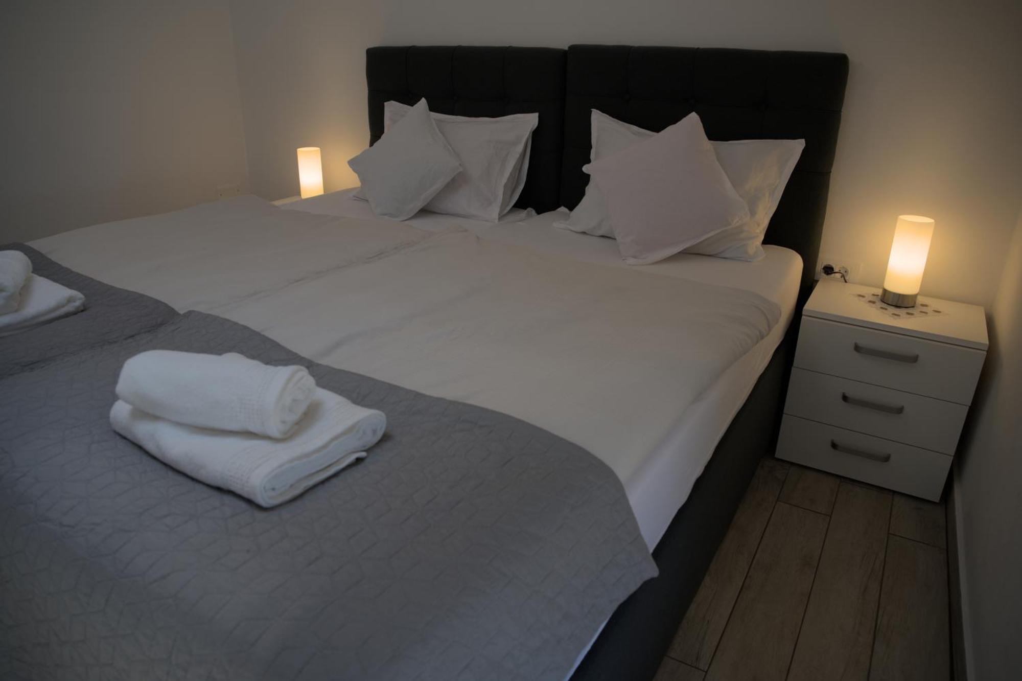 Apartmaji Soncek איזולה מראה חיצוני תמונה