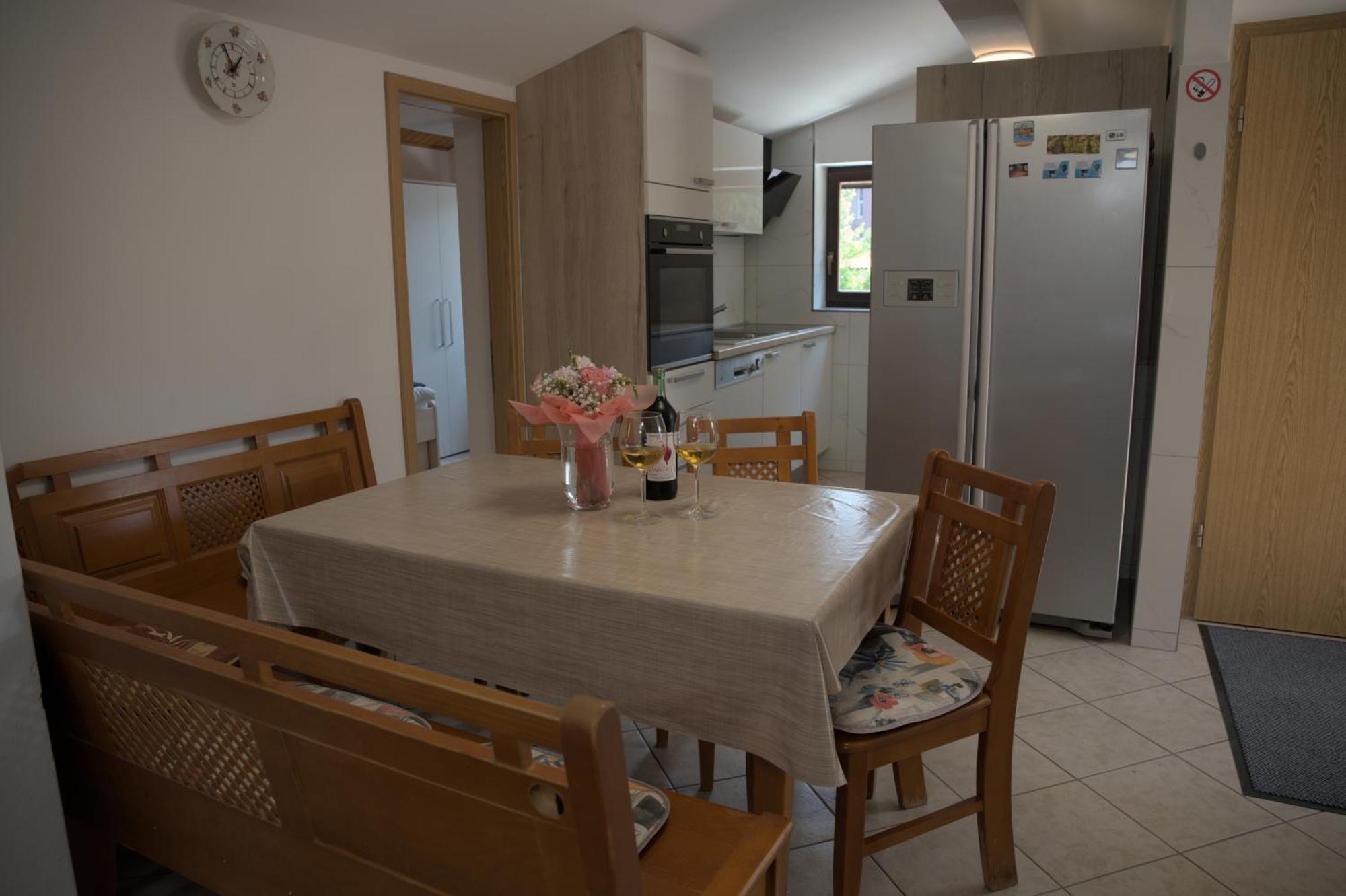 Apartmaji Soncek איזולה מראה חיצוני תמונה