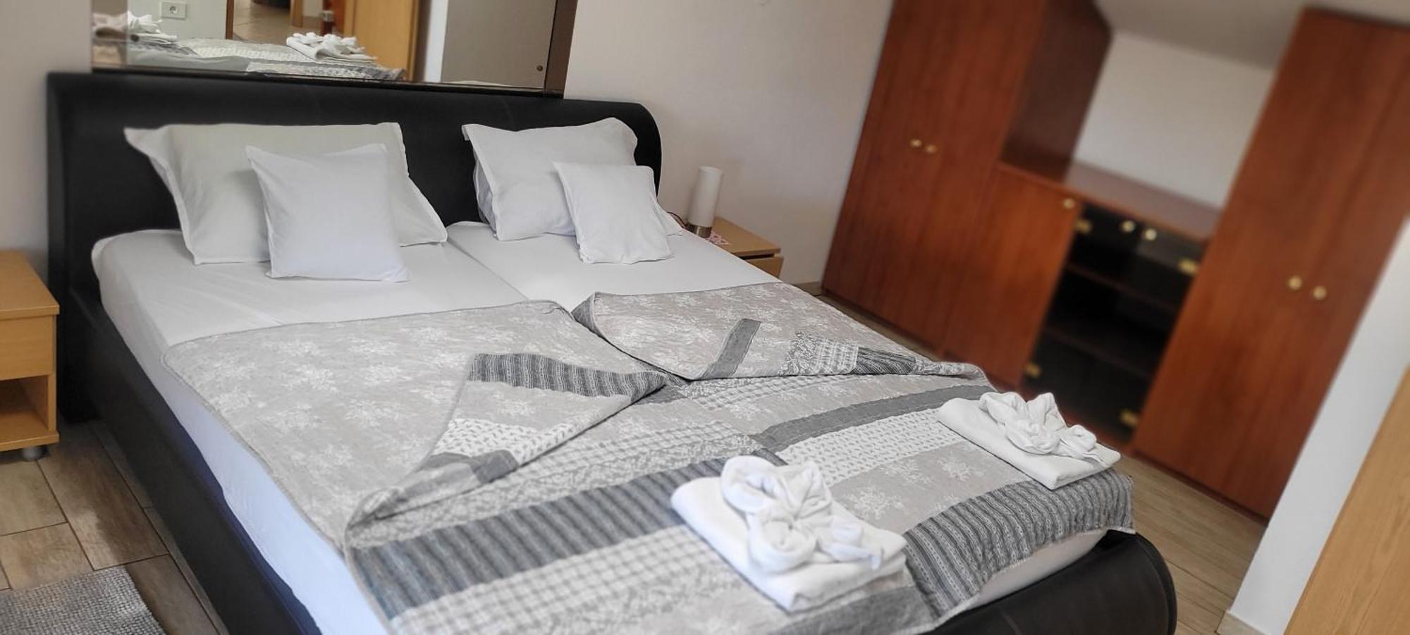 Apartmaji Soncek איזולה מראה חיצוני תמונה